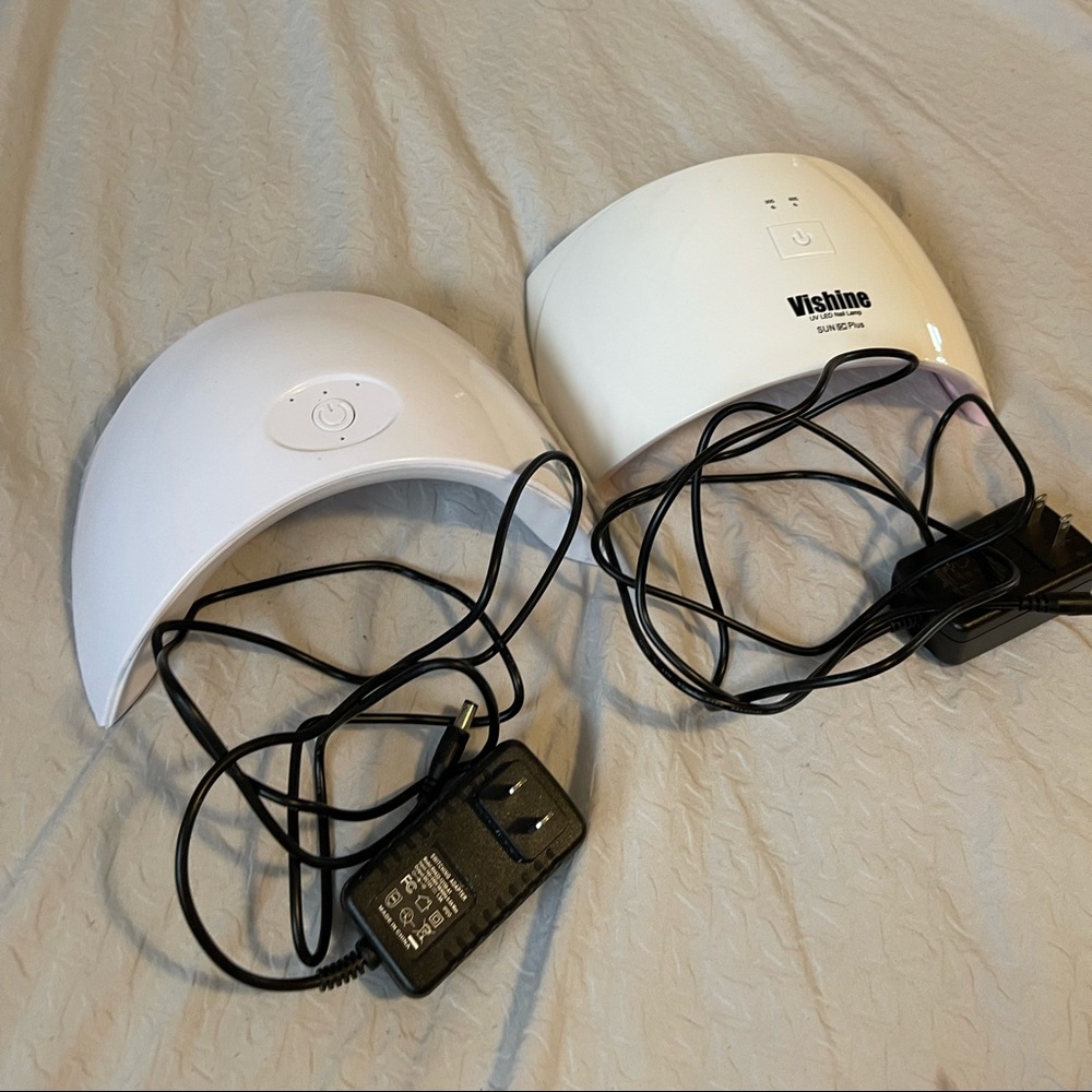 Two functioning LED nail lamps with cords